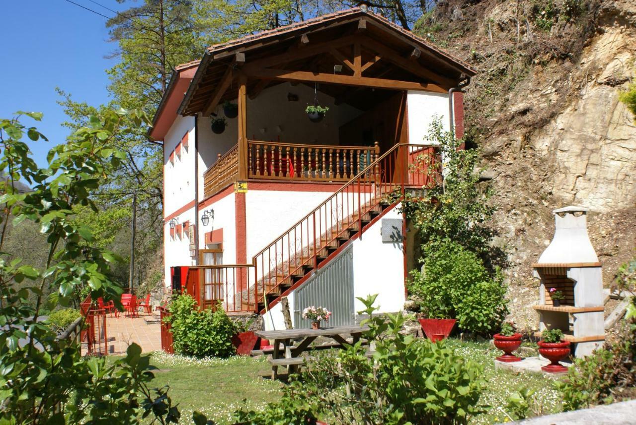 Casa Rural Priena Covadonga Esterno foto
