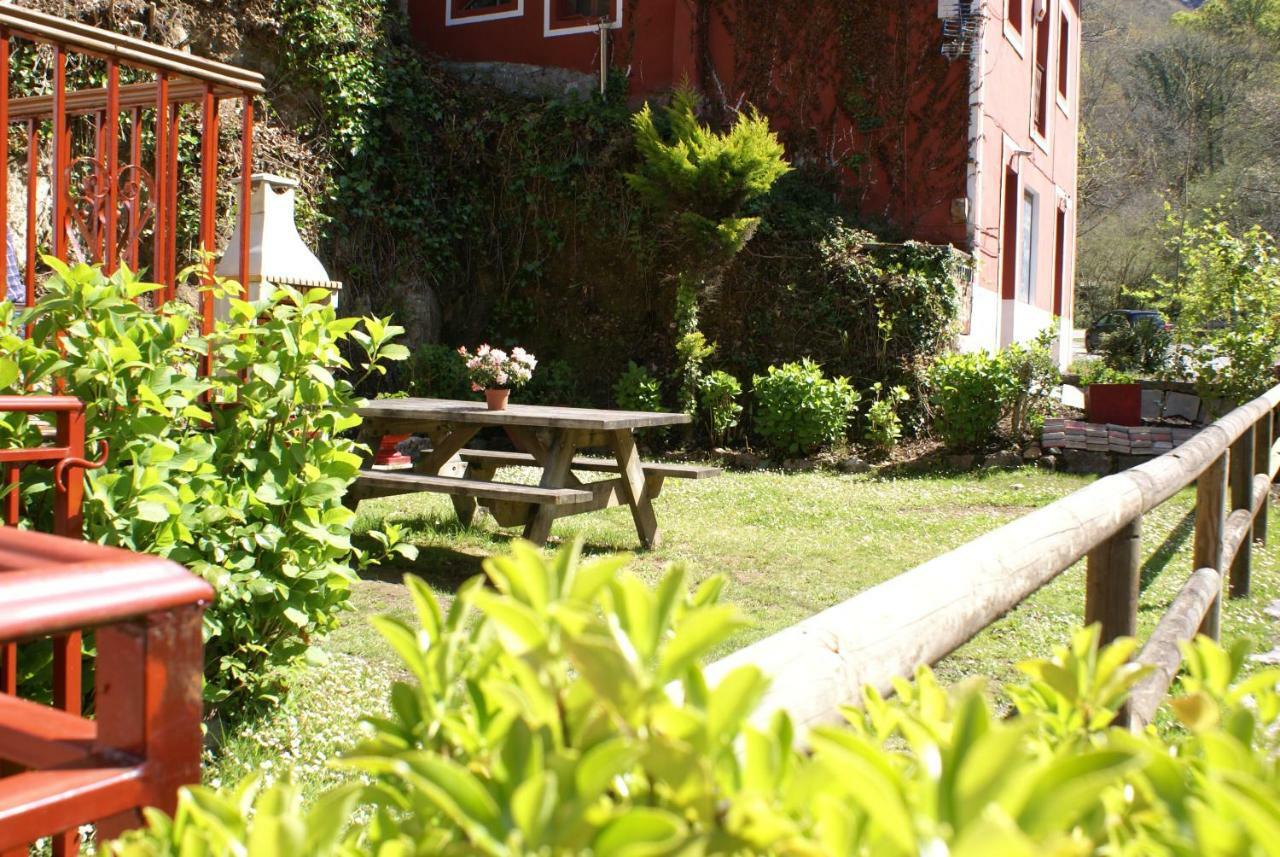 Casa Rural Priena Covadonga Esterno foto
